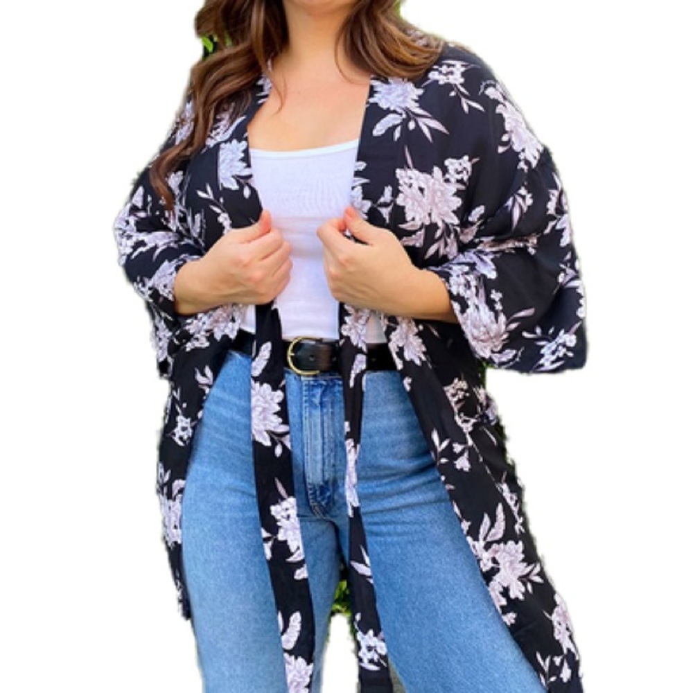 SPIRITUAL GANGSTER Women's Tie Front Black Floral Cardigan Robe Duster - Picture 4 of 6